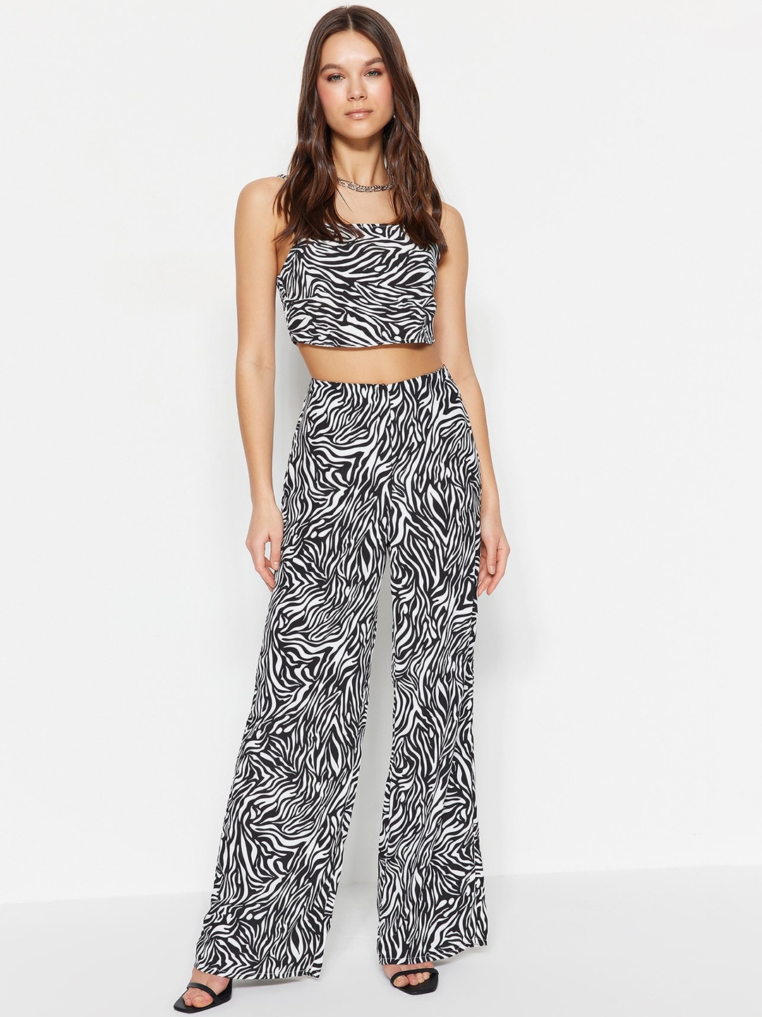 

Trendyol Women Animal Printed Parallel Trousers, Blue