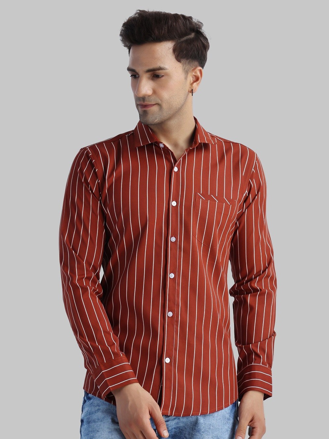 

Voroxy Vertical Striped Spread Collar Cotton Shirt, Brown