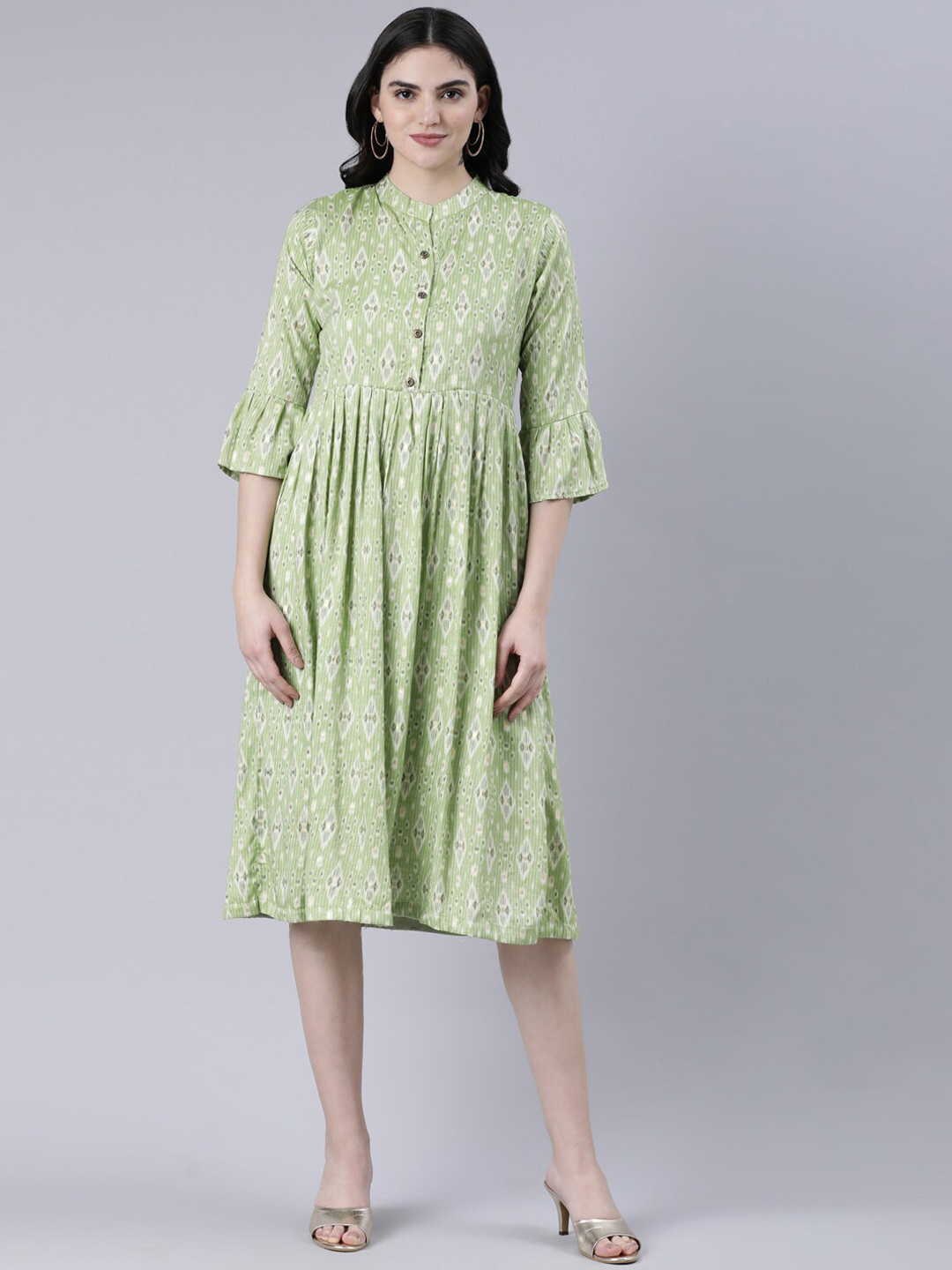 

GOLDSTROMS Printed Bell Sleeves Midi Ethnic Dresses, Green