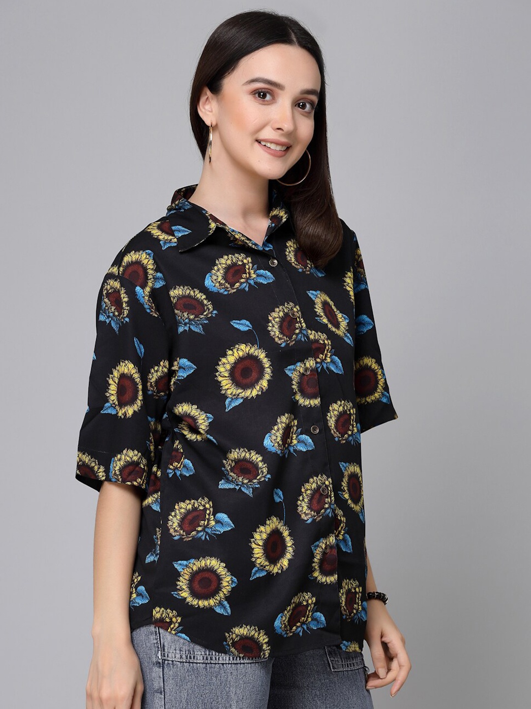 

Style Quotient Black Floral Printed Cotton Casual Shirt