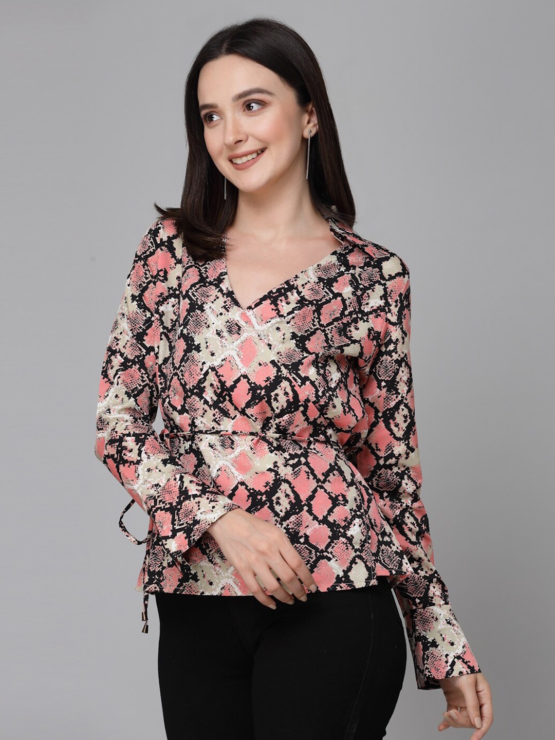 

Style Quotient Pink Abstract Printed V-Neck Crepe Wrap Top