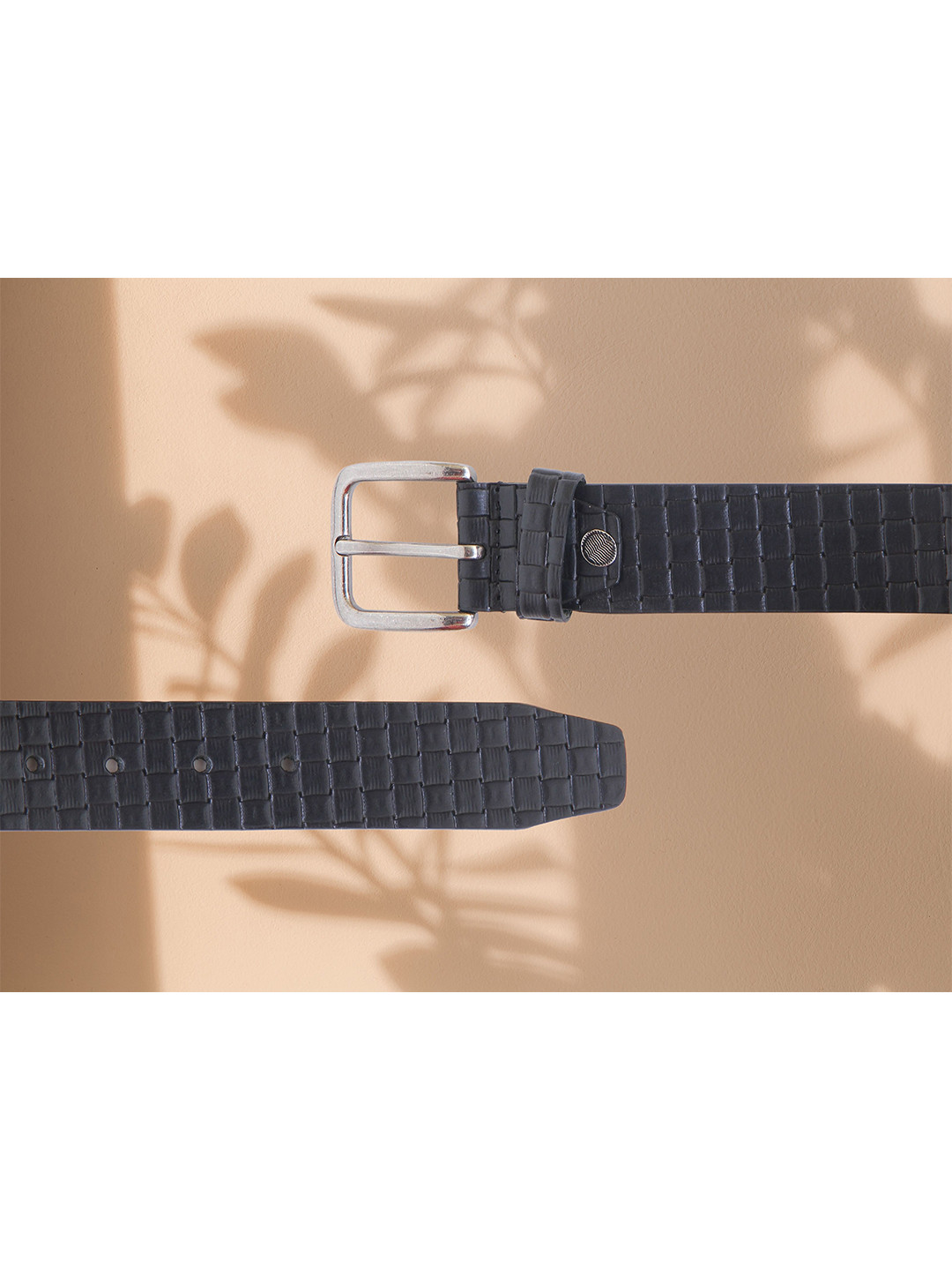 

Calvadoss Men Textured Leather Belt, Black
