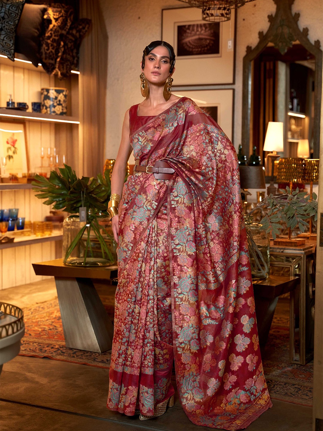 

Mitera Maroon & Blue Floral Woven Design Zari Banarasi Saree