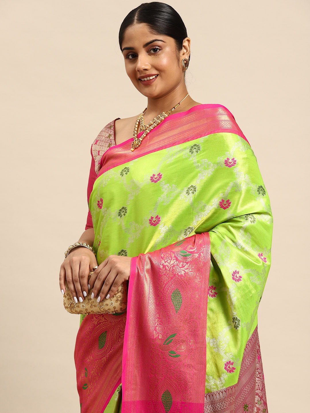 

Sztori Floral Zari Banarasi Saree, Lime green