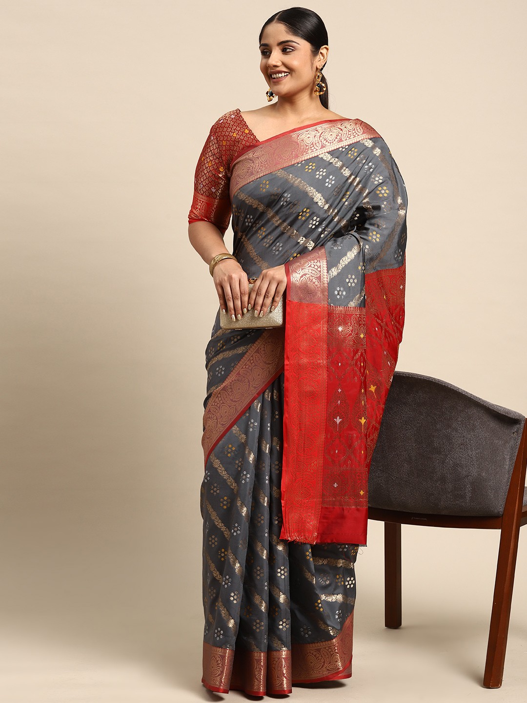 

Sztori Woven Design Ethnic Motifs Zari Banarasi Saree, Grey