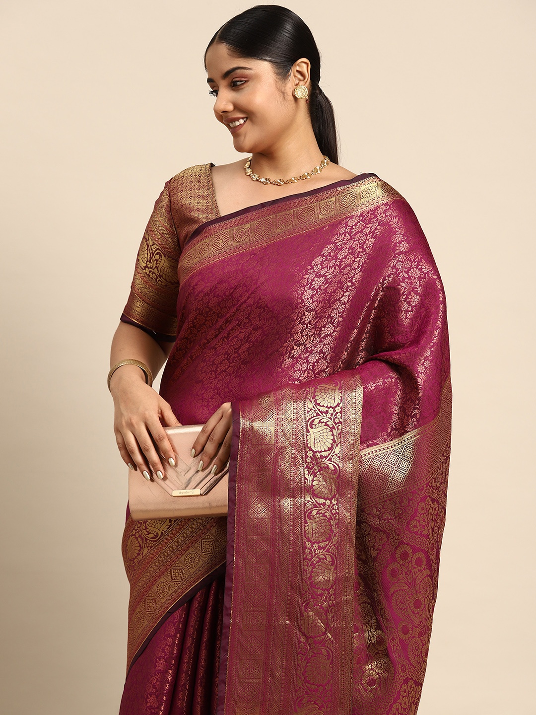 

Sztori Floral Zari Banarasi Saree, Burgundy