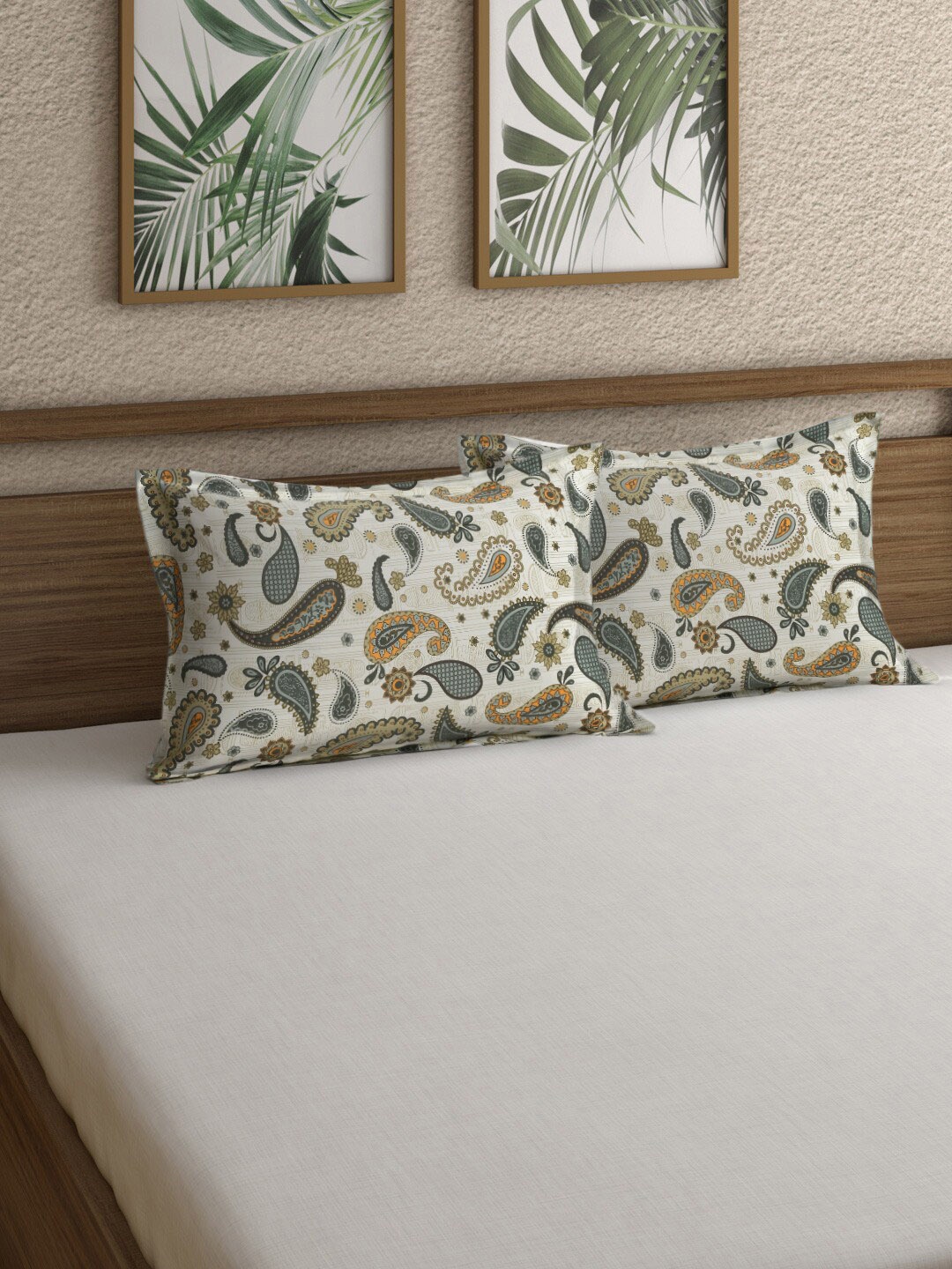 

Rajasthan Decor Cream 2 Pieces Cotton Pillow Covers
