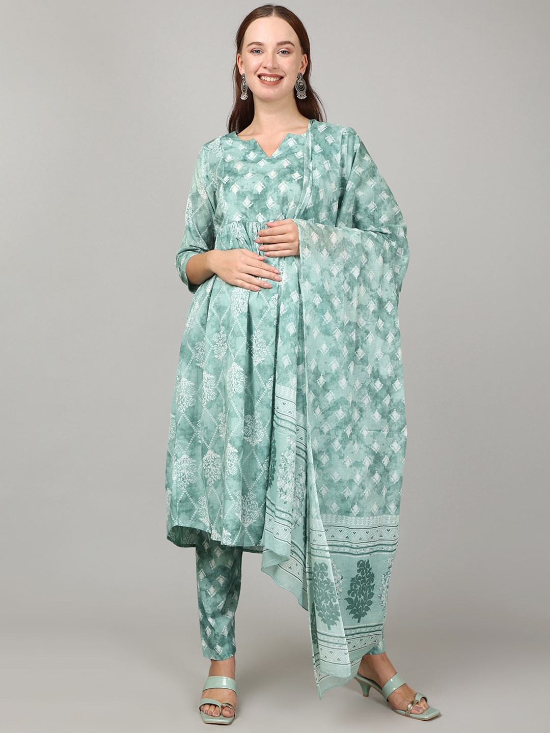 

The Mom Store Printed Feeding Zip Pure Cotton A-Line Kurta & Trousers With Dupatta, Green