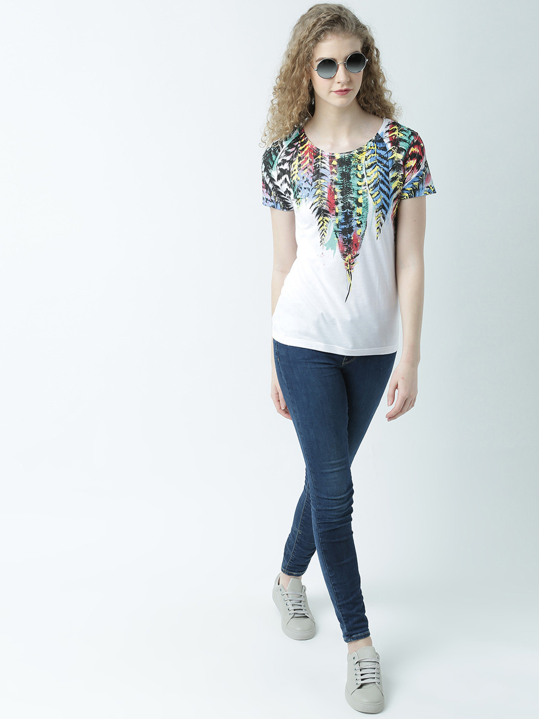 

Huetrap Women White Printed Round Neck T-shirt