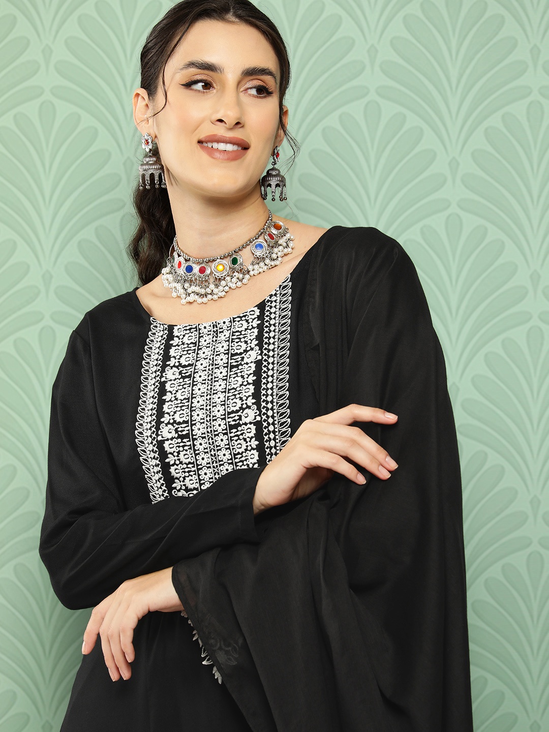 

Sangria Ethnic Motifs Embroidered Kurta & Dupatta Set, Black