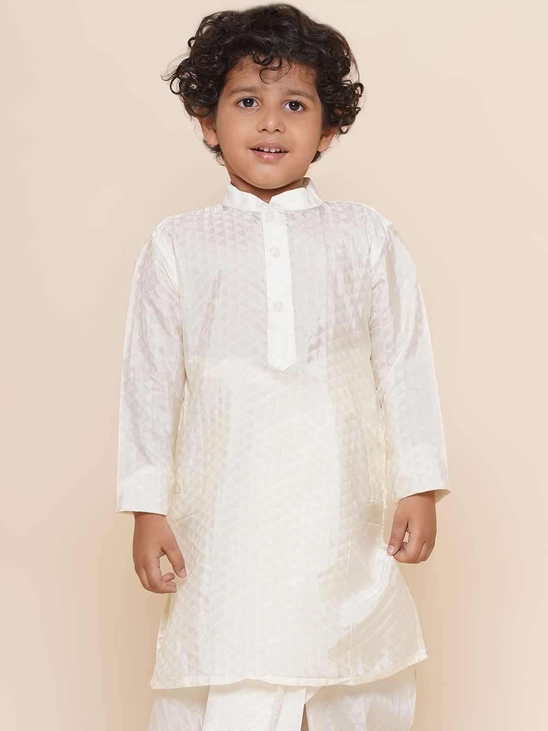 

Sethukrishna Boys Mandarin Collar Kurta, Cream