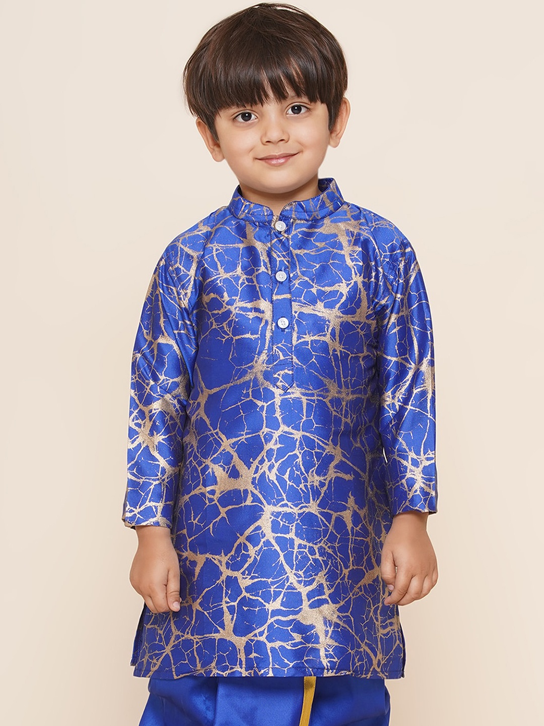 

Sethukrishna Boys Mandarin Collar Abstract Printed Kurta, Blue