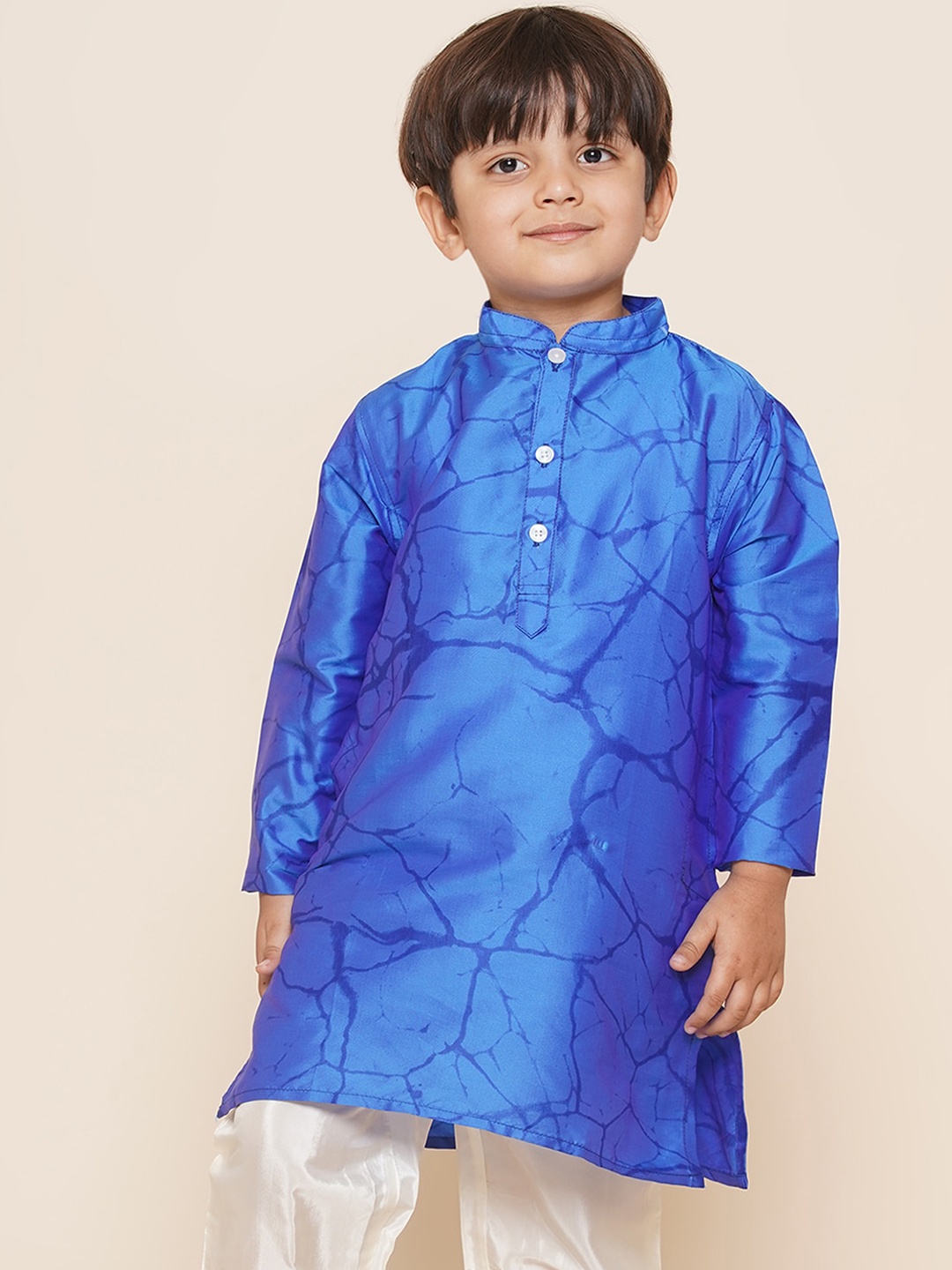 

Sethukrishna Boys Mandarin Collar Abstract Printed Kurta, Blue