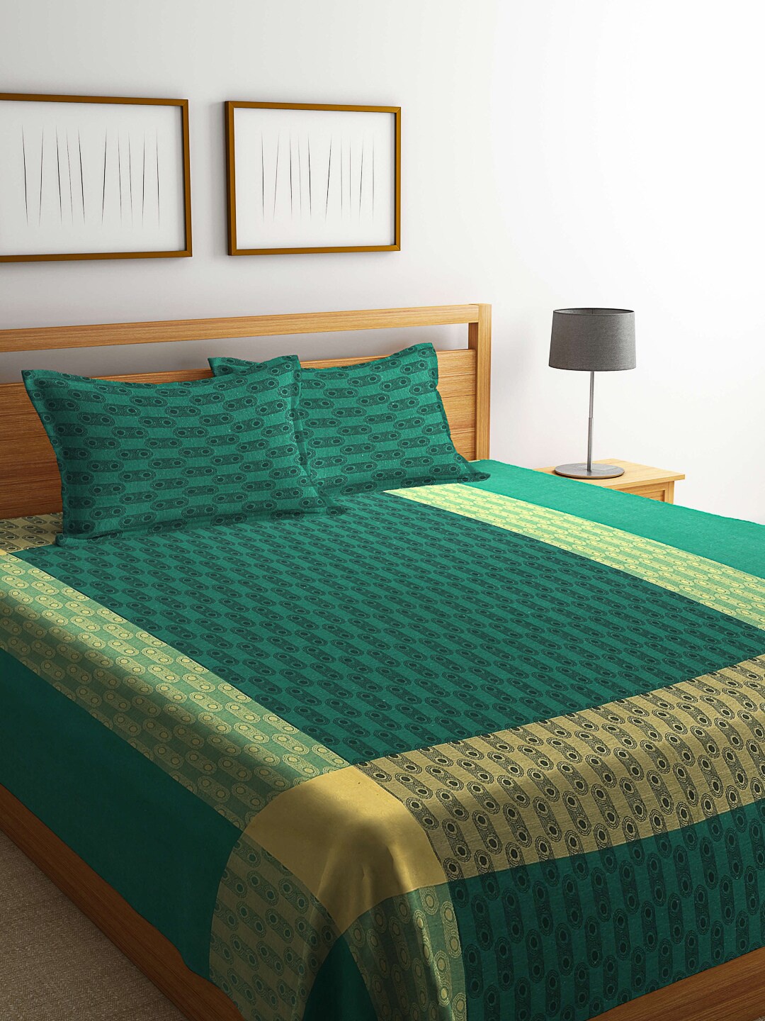 

FABINALIV Green & Yellow Geometric Design Cotton King Bed Cover & 2 Pillow Covers