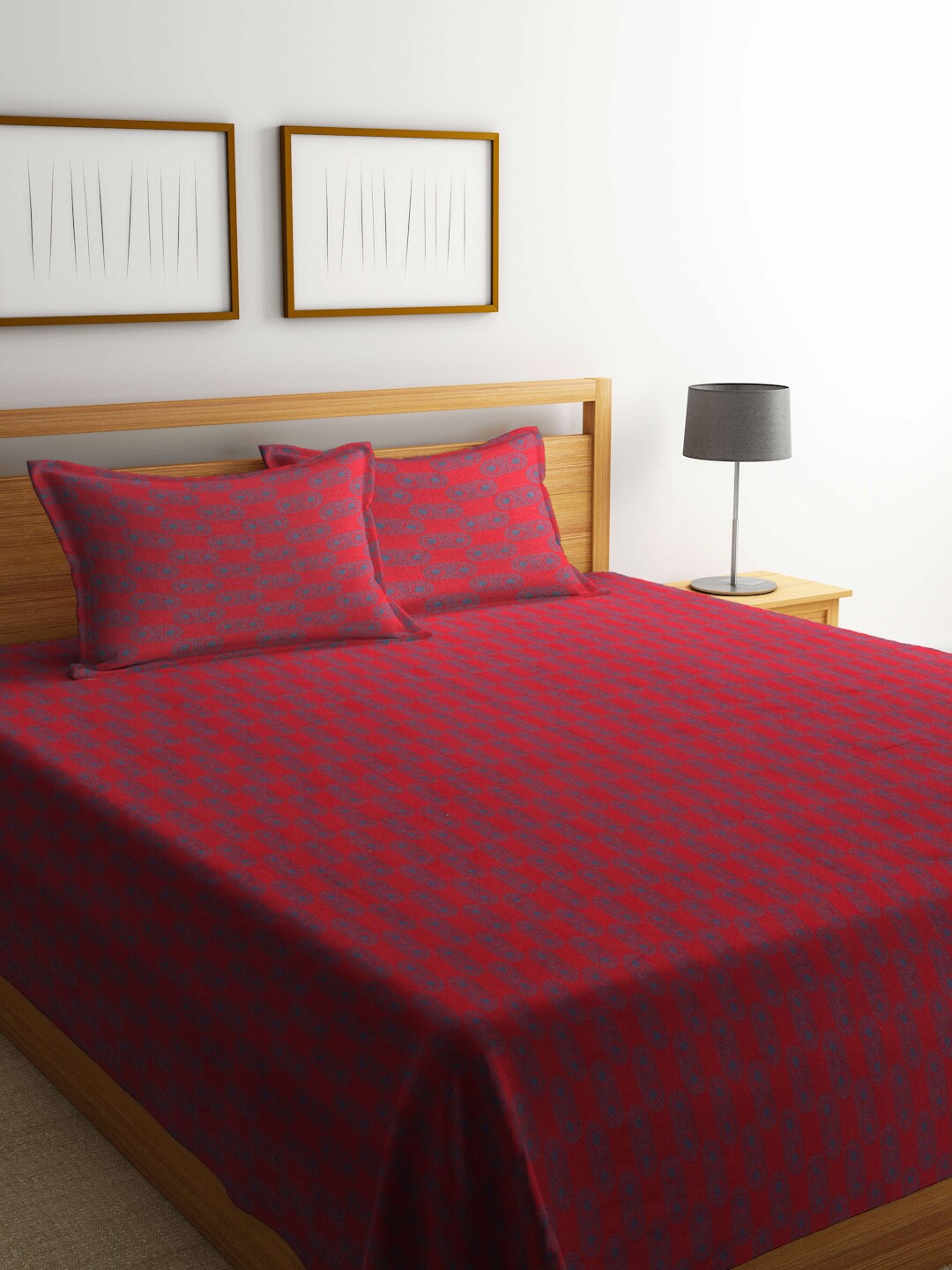

FABINALIV Red & Blue Woven Design Pure Cotton King Bed Cover & 2 Pillow Covers