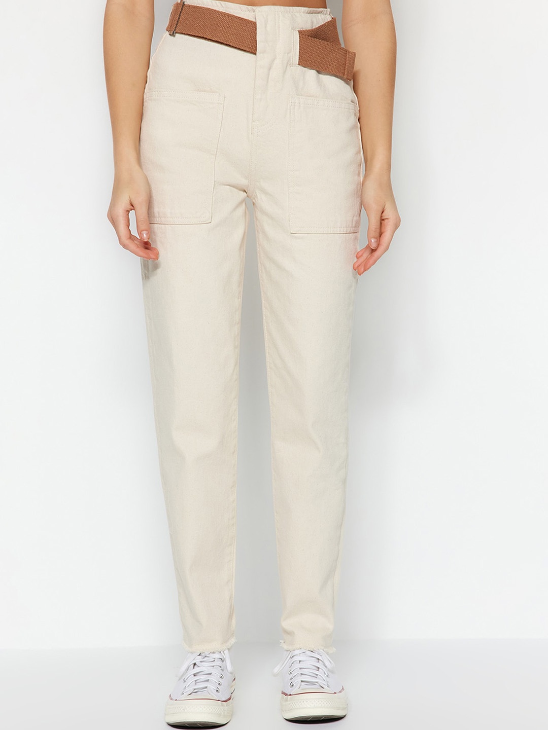 

Trendyol Women High-Rise No Fade Jeans, Cream