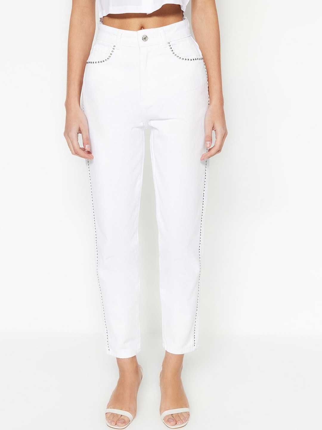 

Trendyol Women Mid Rise Pure Cotton Jeans, White