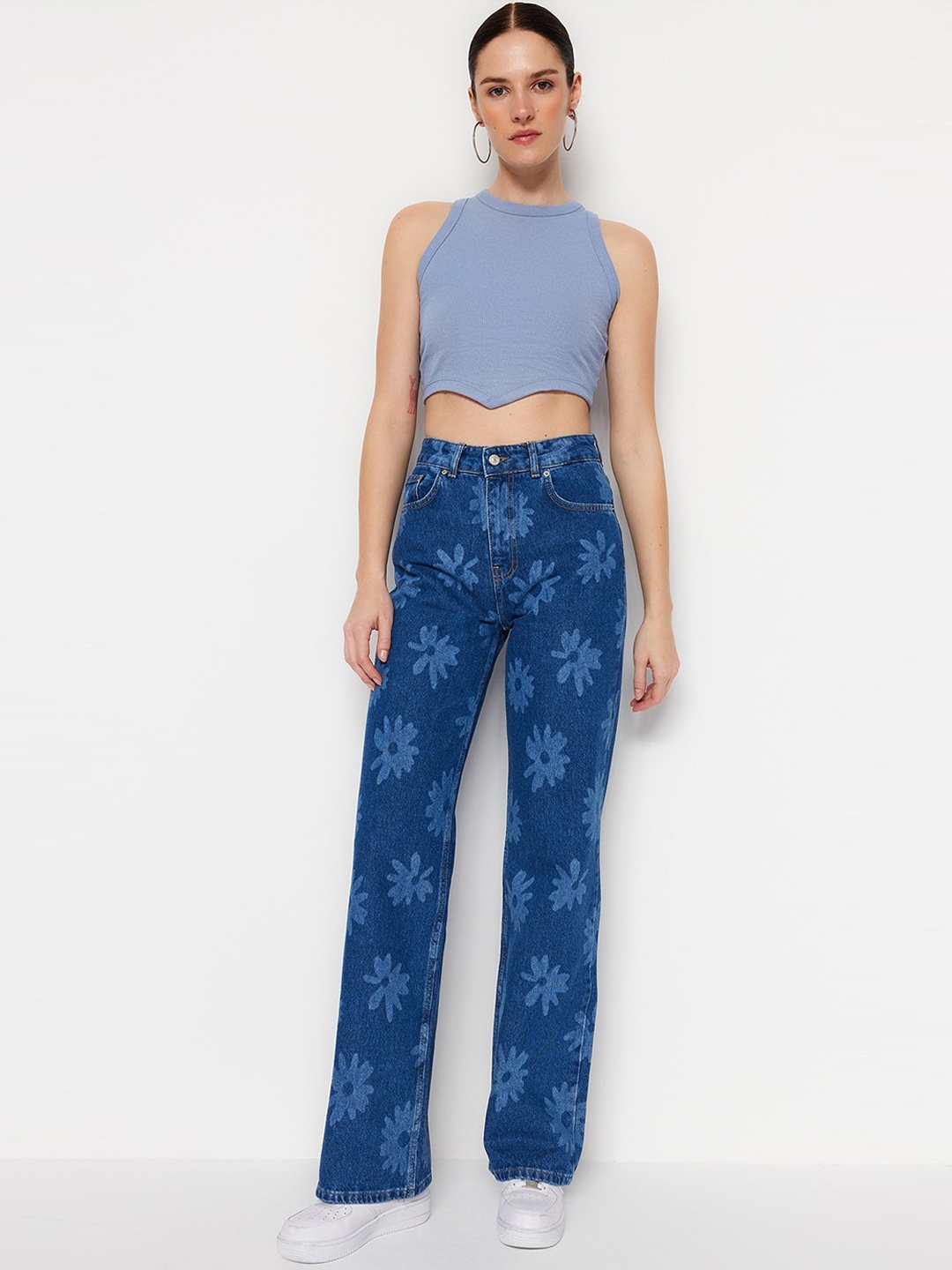 

Trendyol Women Floral Printed Mid Rise Pure Cotton Jeans, Blue