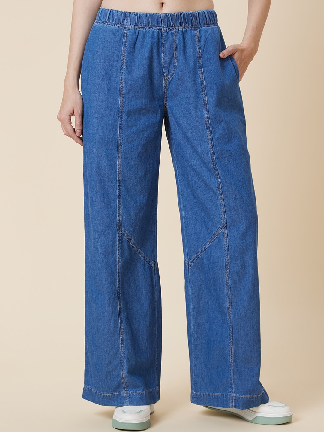 

TARAMA Women Relaxed Fit High-Rise Jeans, Blue