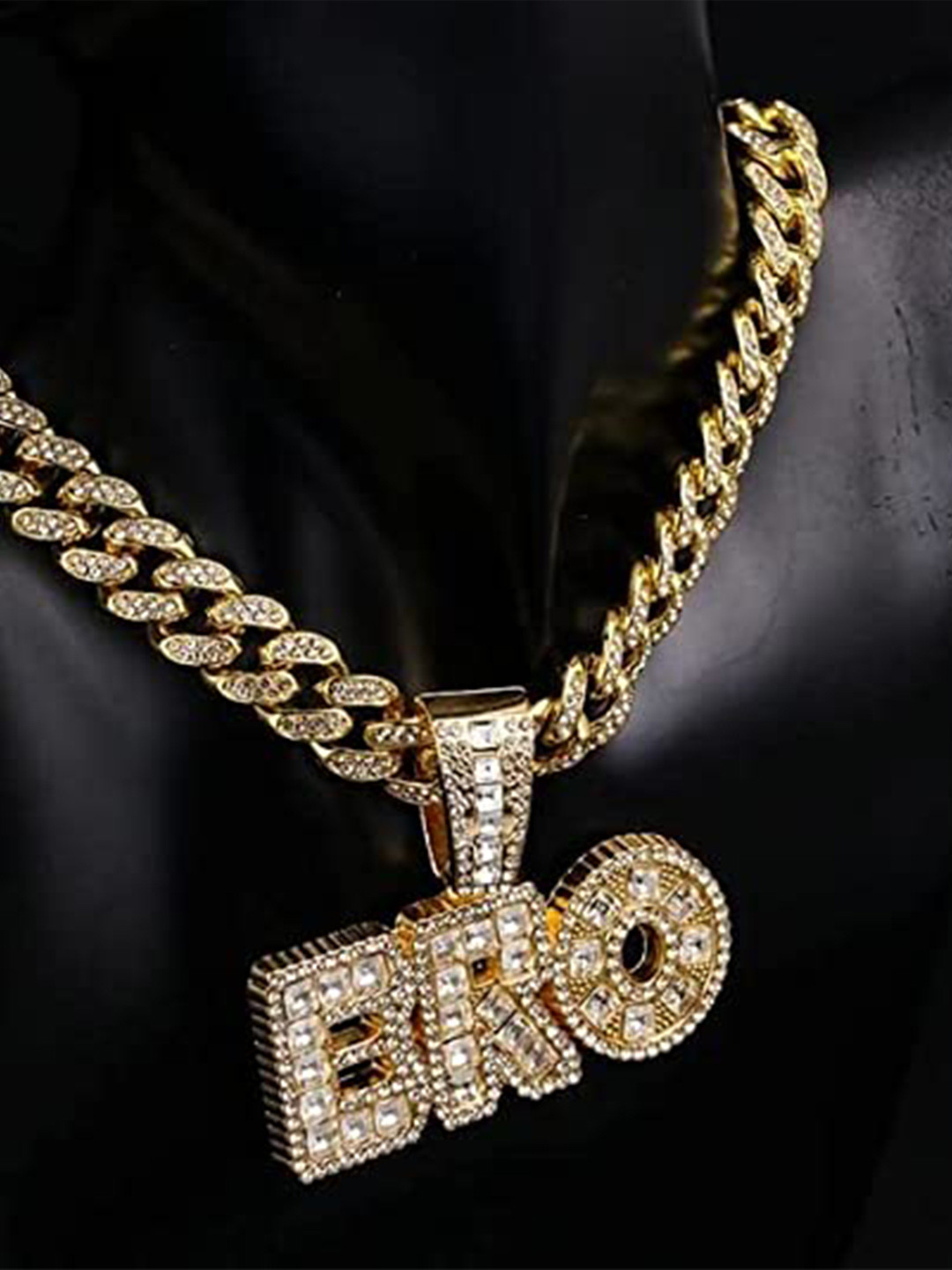 

VIEN Gold-Plated Crystal Necklace