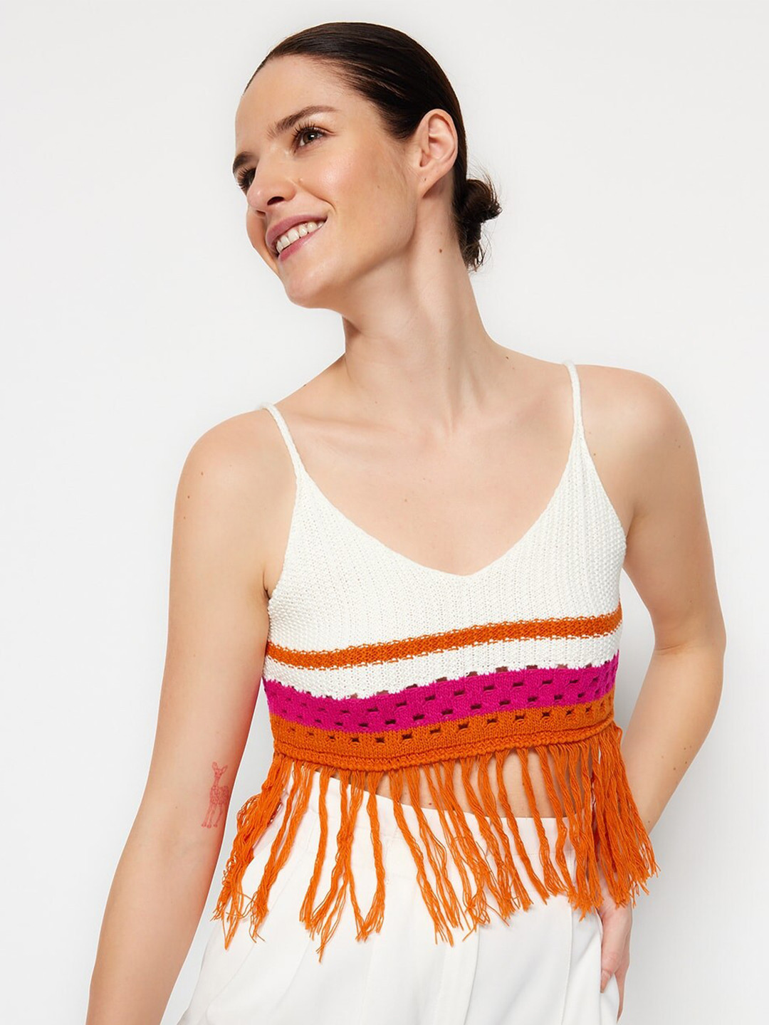 

Trendyol Self Design Fringed Bralette Top, Na