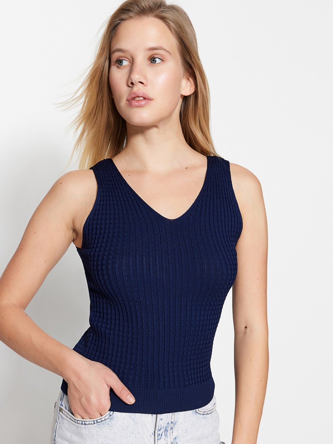 

Trendyol Ribbed Fitted Top, Navy blue