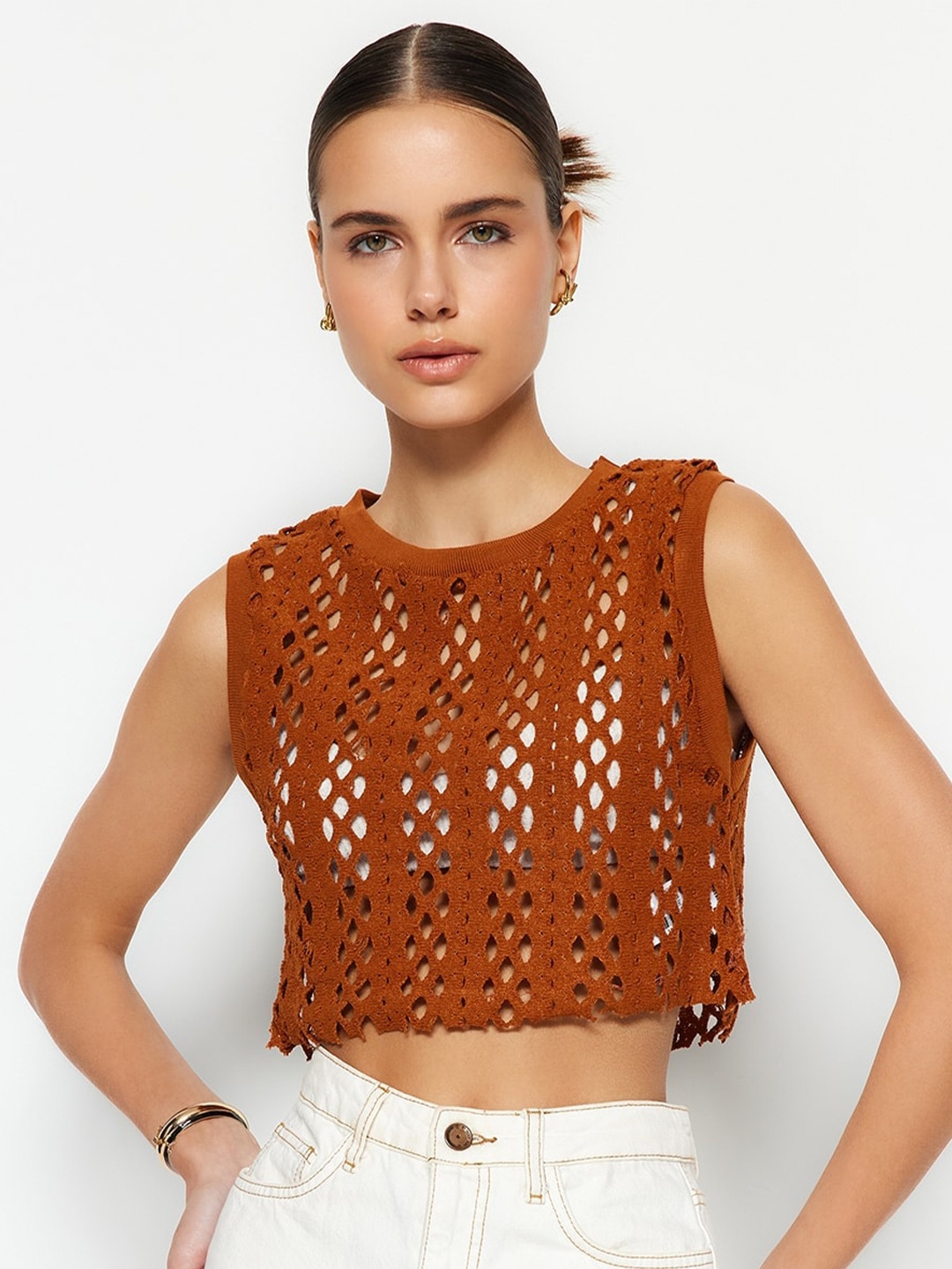 

Trendyol Open-Knit Sleeveless Crochet Crop Top, Brown