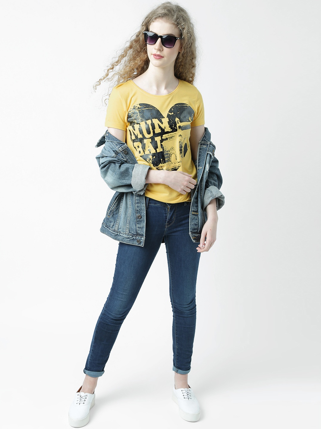 

Huetrap Women Yellow Printed Round Neck T-shirt