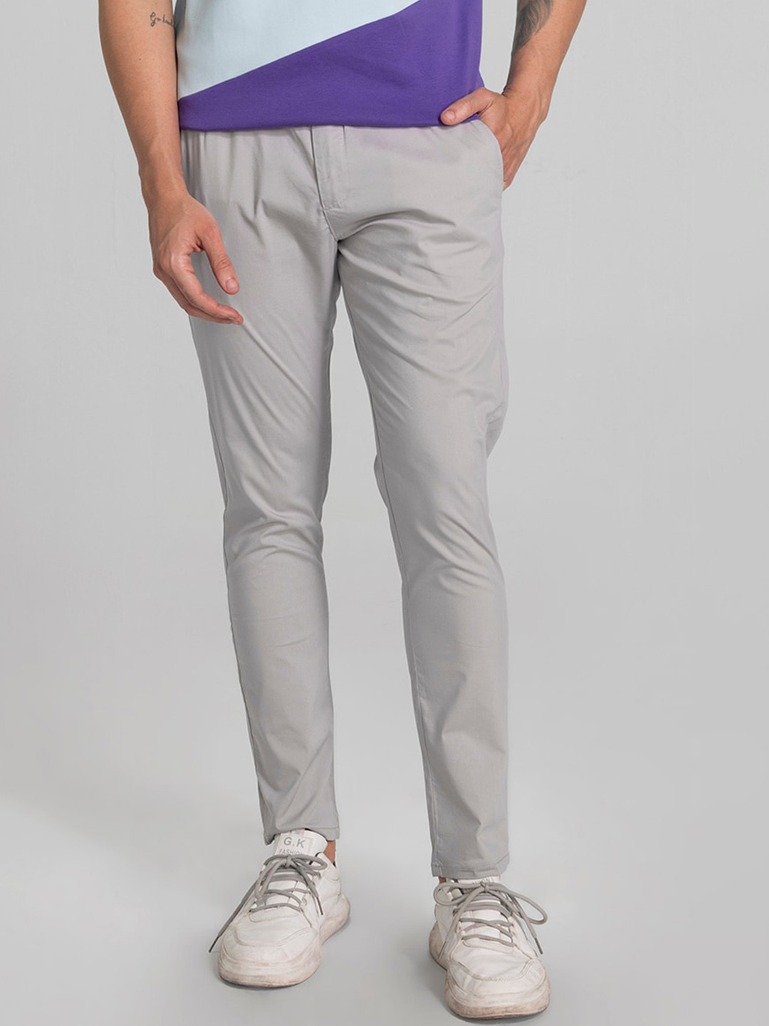 

Snitch Men Grey Relaxed Straight Leg Slim Fit Cotton Trousers