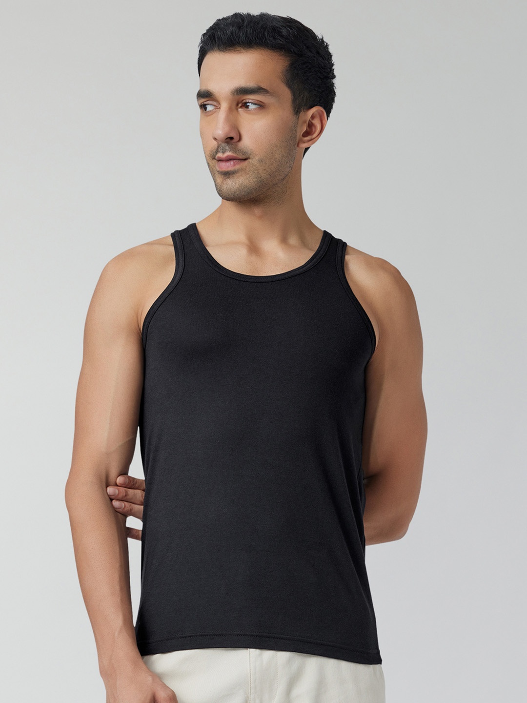 

XYXX Men Solid ACE Cotton Modal Black Round Neck Innerwear Vest