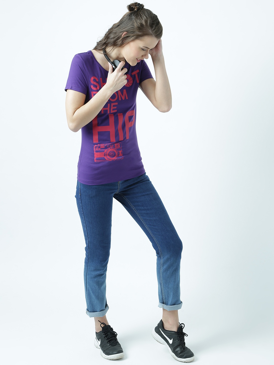 

Huetrap Women Purple Printed Round Neck T-shirt