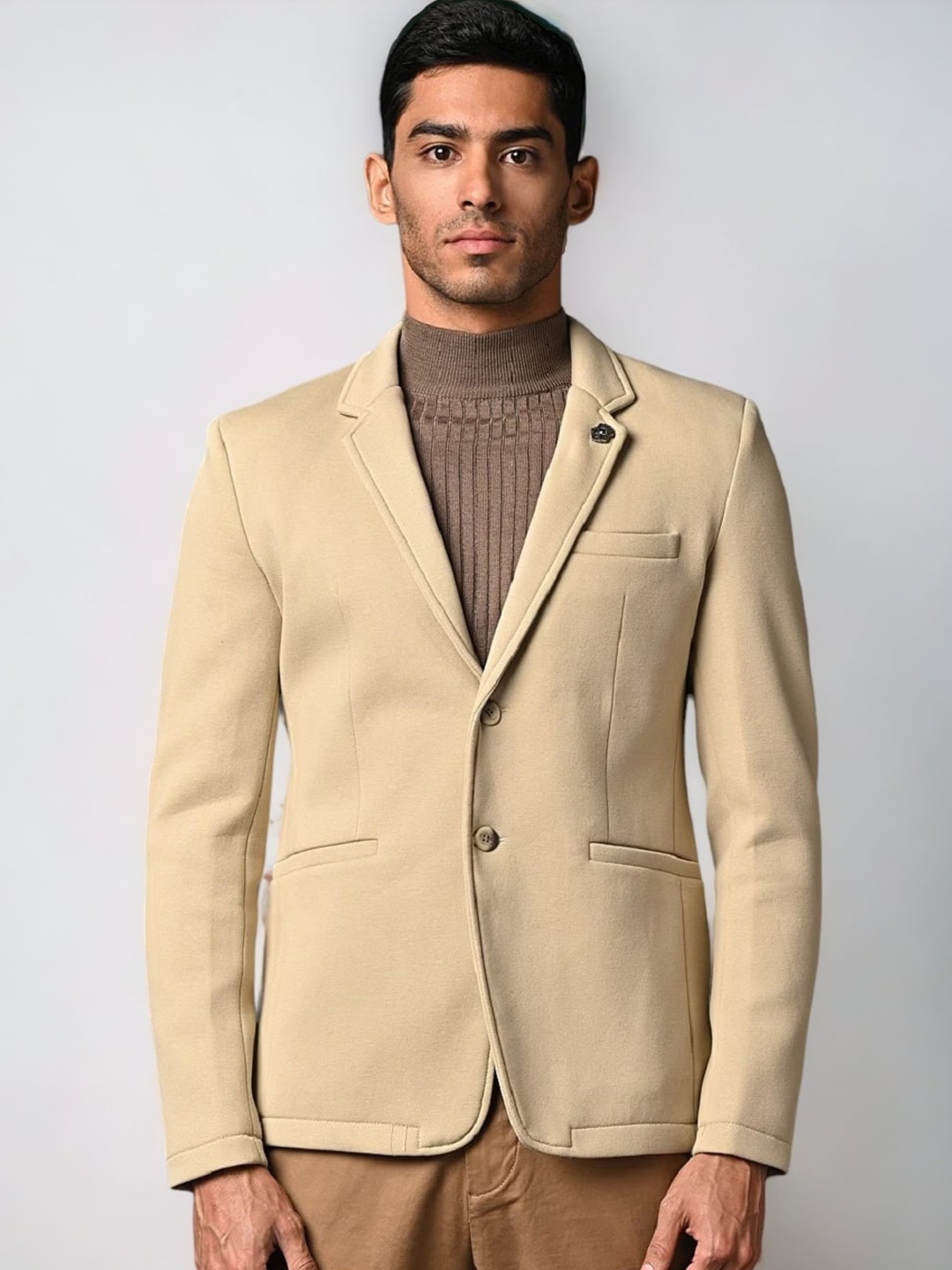 

Fort Collins Men Solid Single Breasted Casual Blazer, Beige