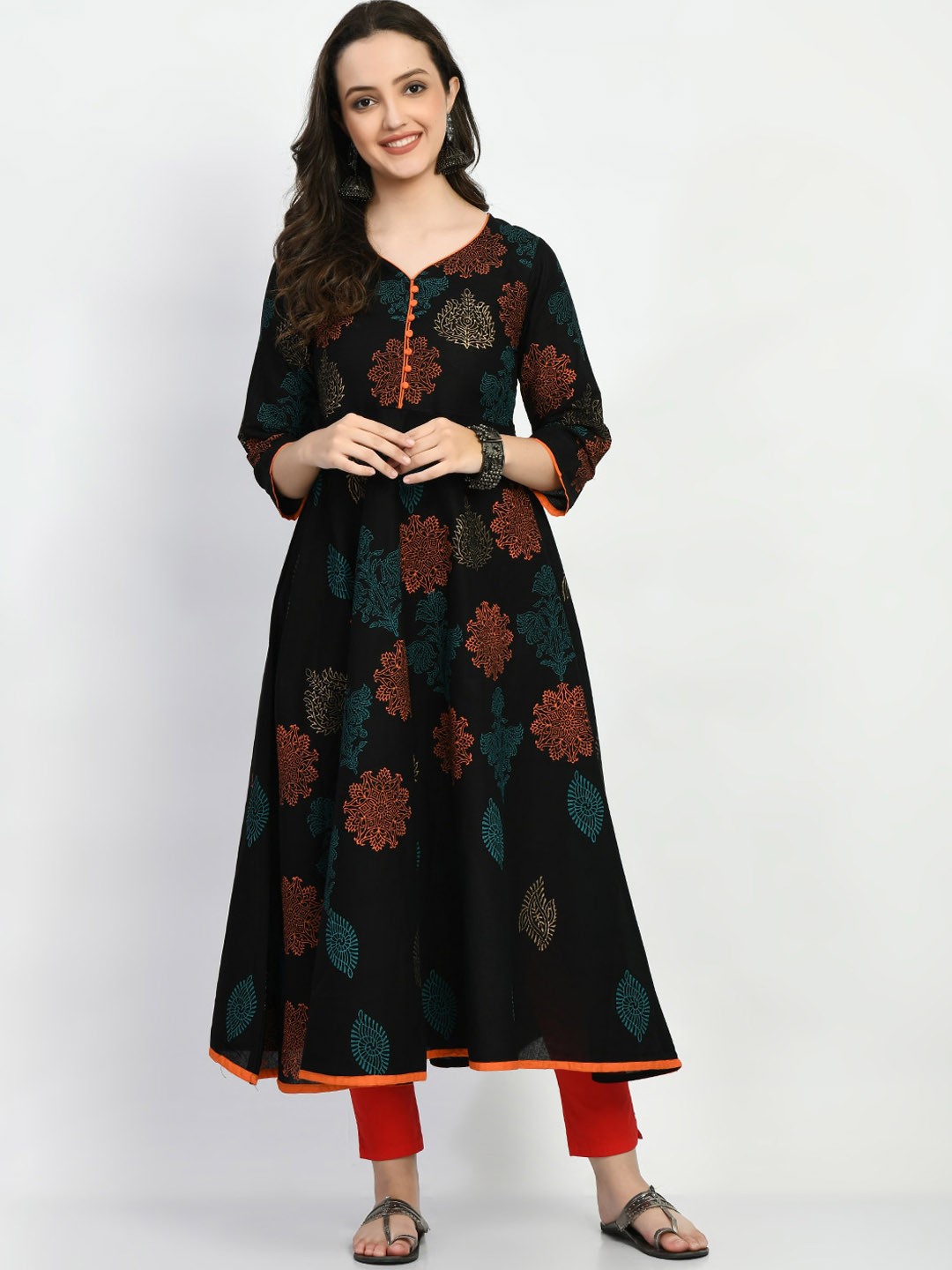 

RIYA Ethnic Motifs Printed Pure Cotton Anarkali Kurta, Black