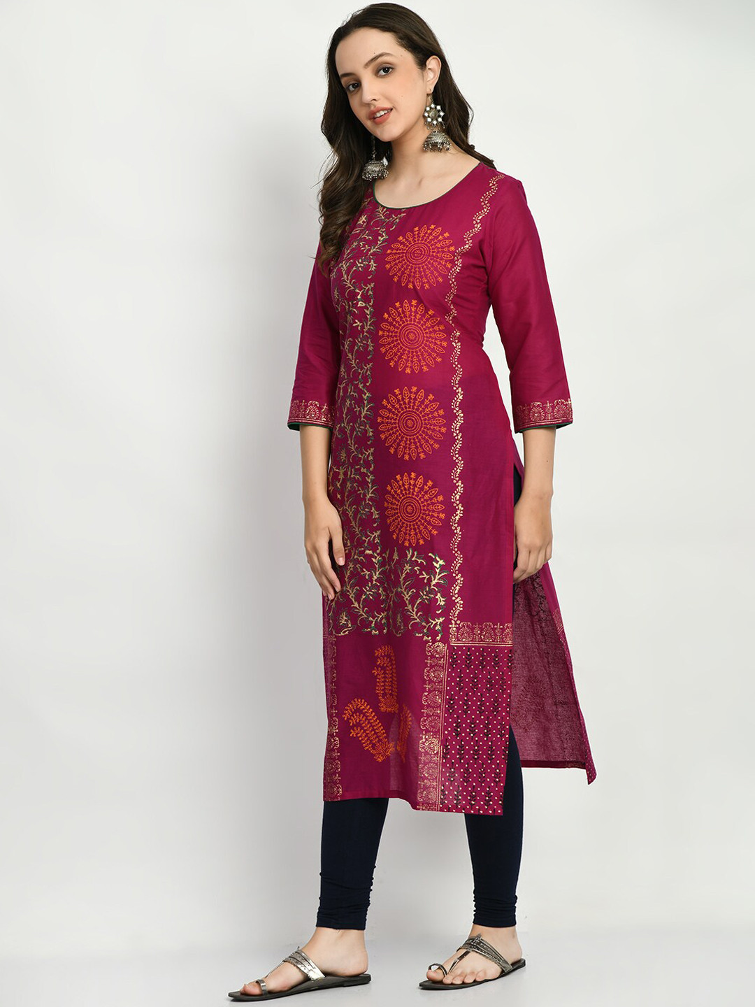 

RIYA Floral Printed Pure Cotton Straight Kurta, Magenta