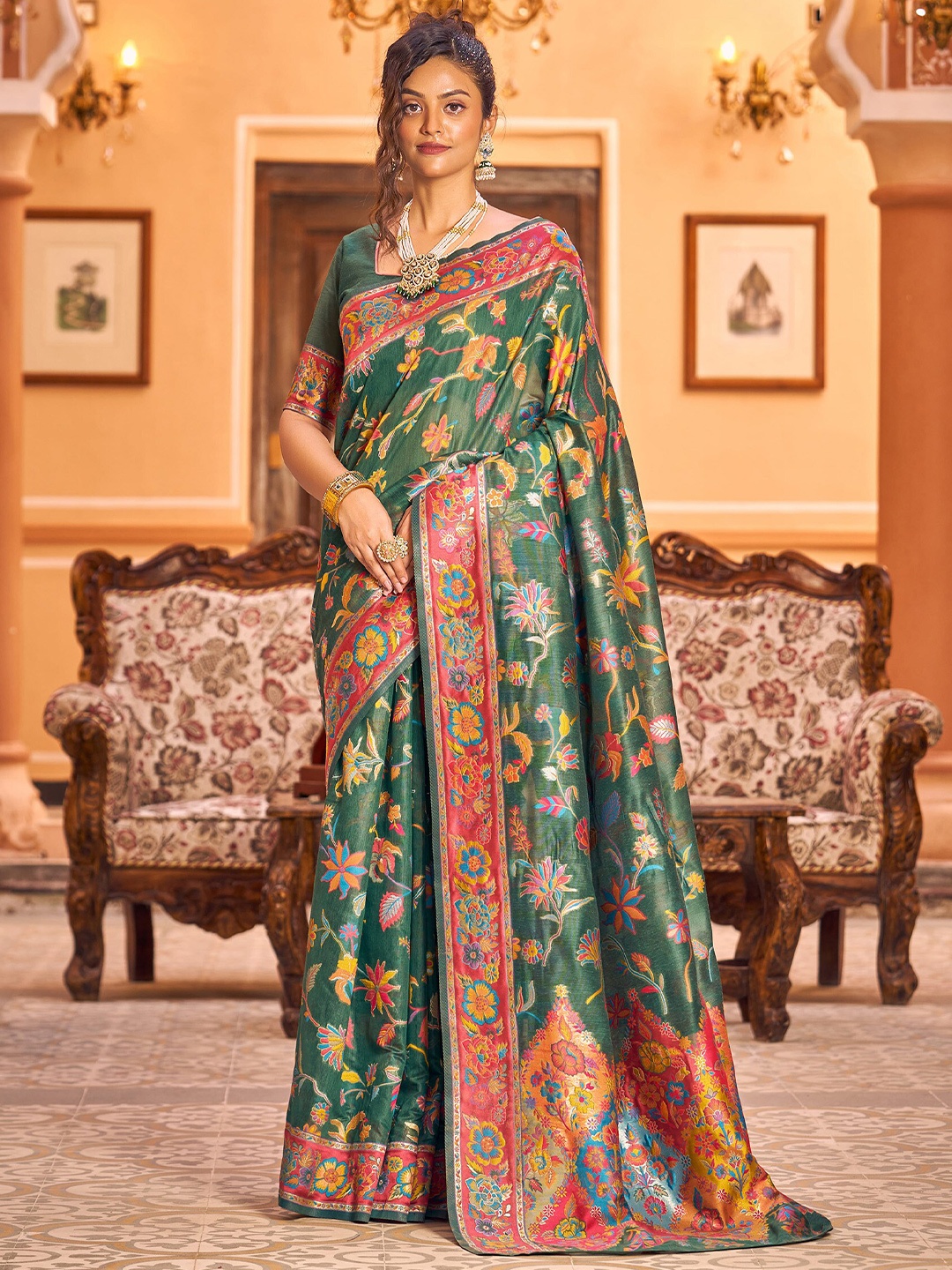 

elora Floral Zari Silk Cotton Saree, Green