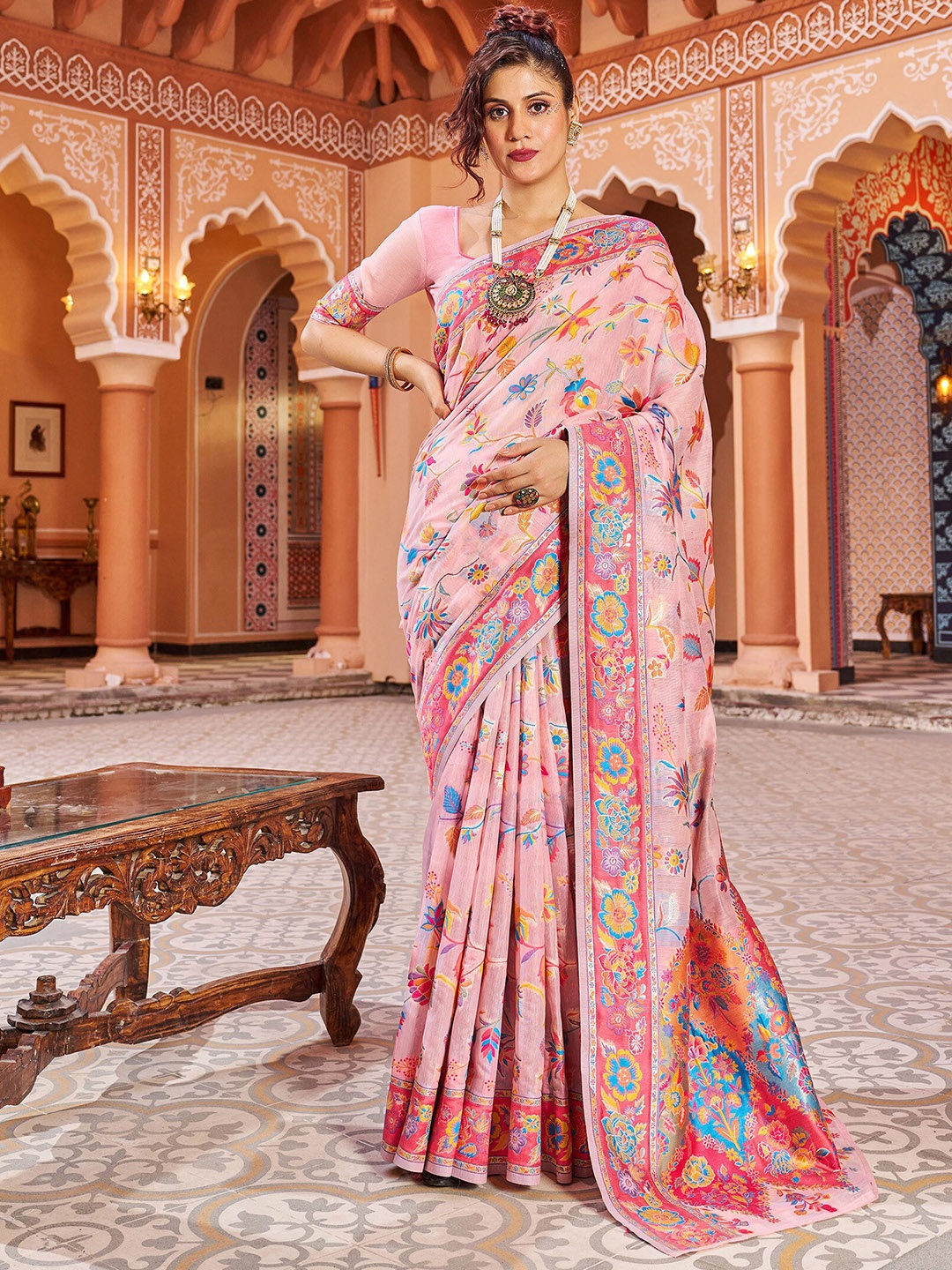 

elora Woven Design Silk Cotton Saree, Pink