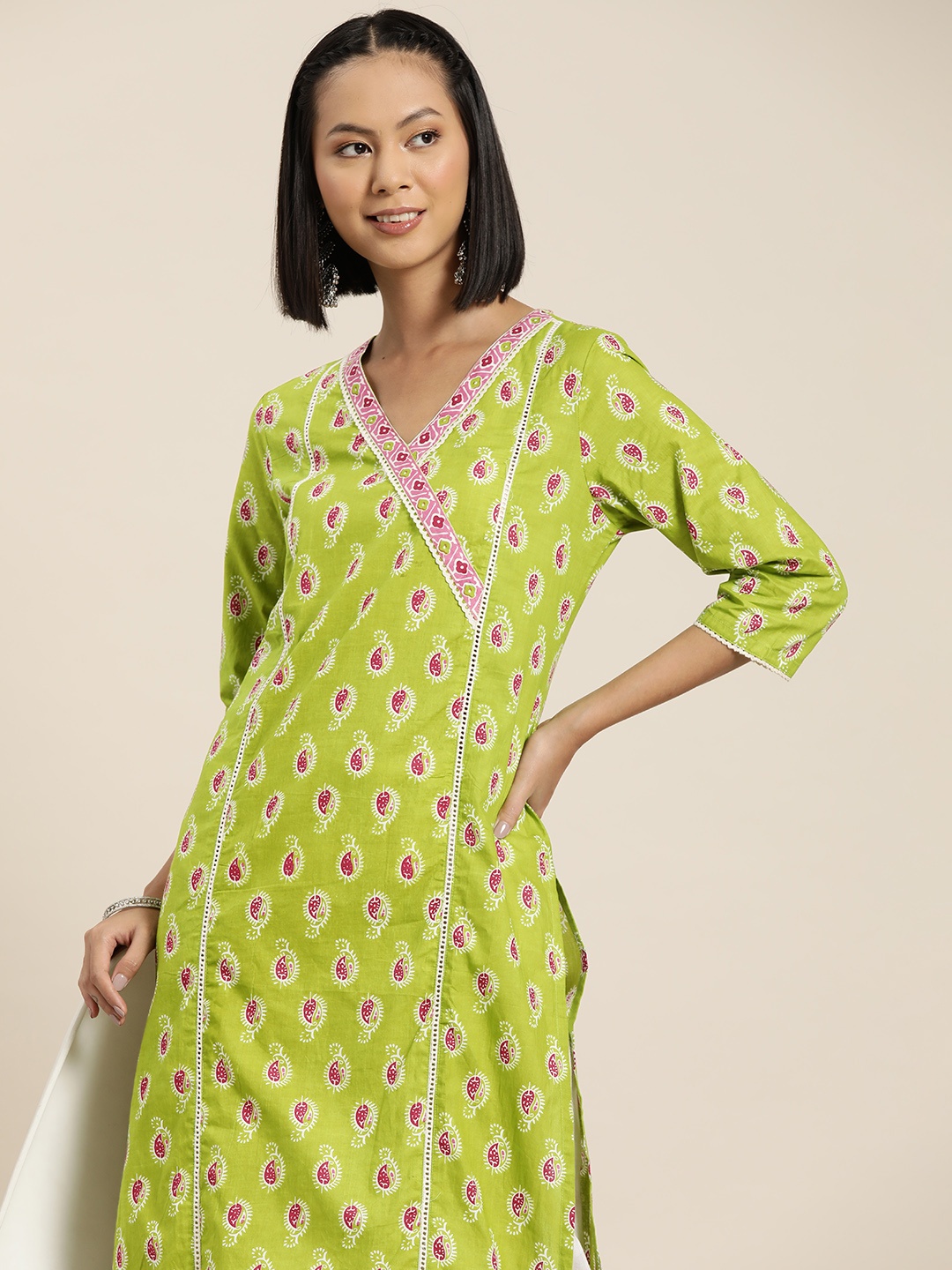 

HERE&NOW Women Pure Cotton Ethnic Motifs Printed Straight Kurta, Green
