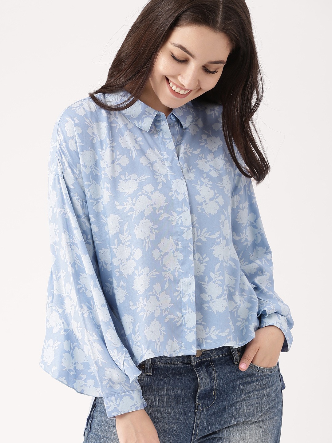 

DressBerry Women Blue & White Printed Regular Fit Casual Shirt