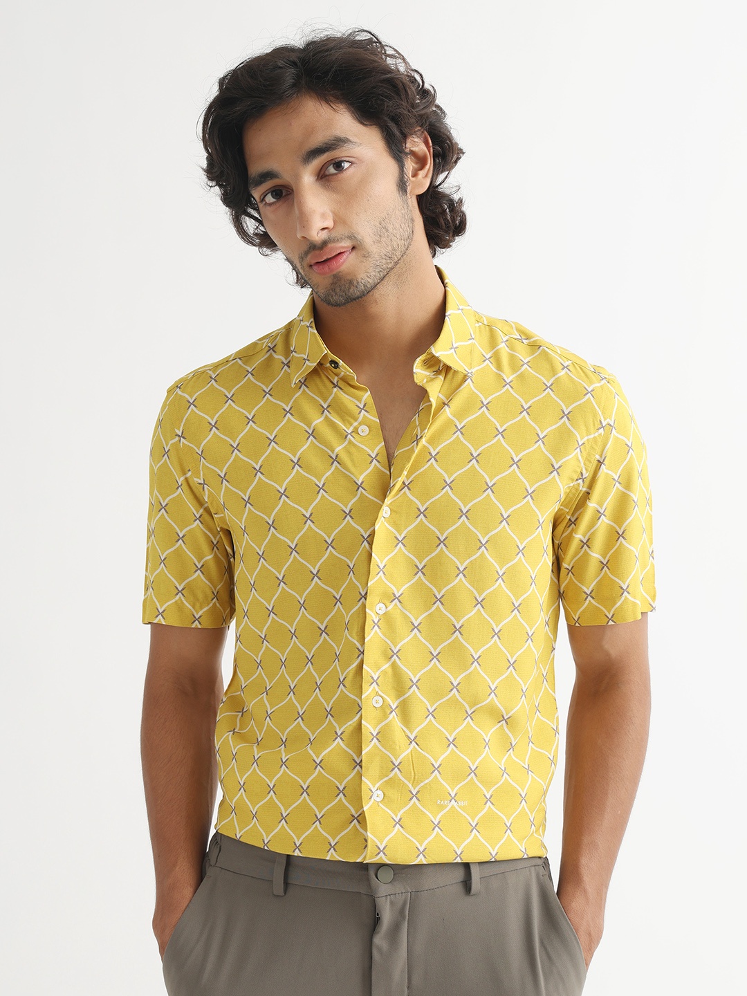 

RARE RABBIT Men Braga Slim Fit Geometric Printed Shirt, Mustard