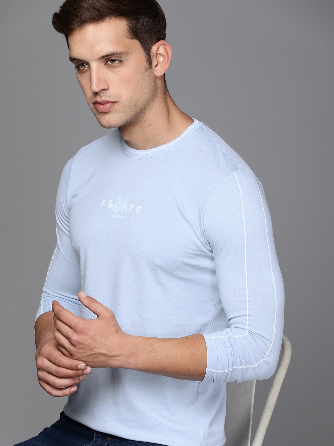 

WROGN Brand Logo Printed Applique Slim Fit T-shirt, Blue