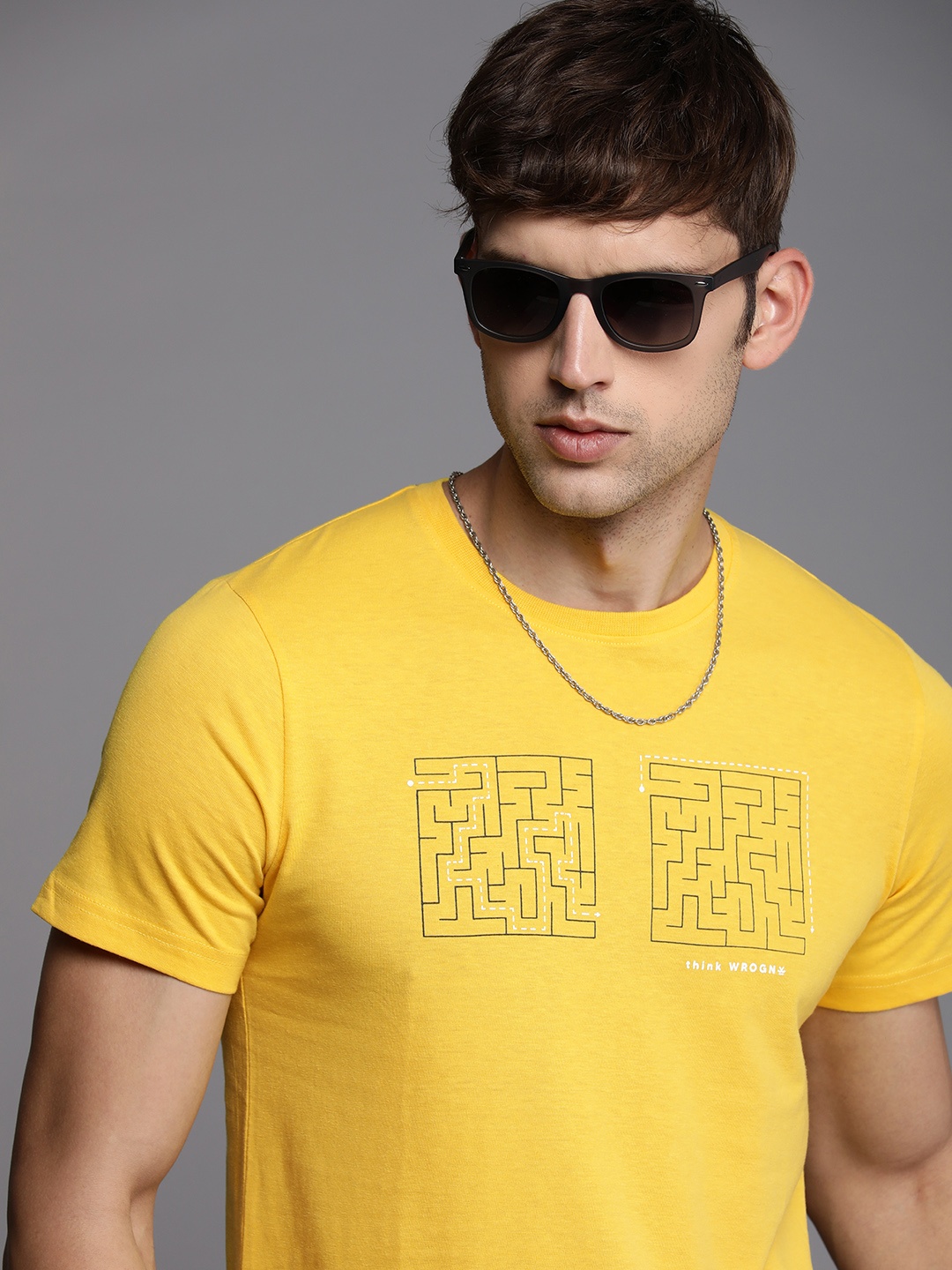 

WROGN Graphic Printed Slim Fit T-shirt, Yellow