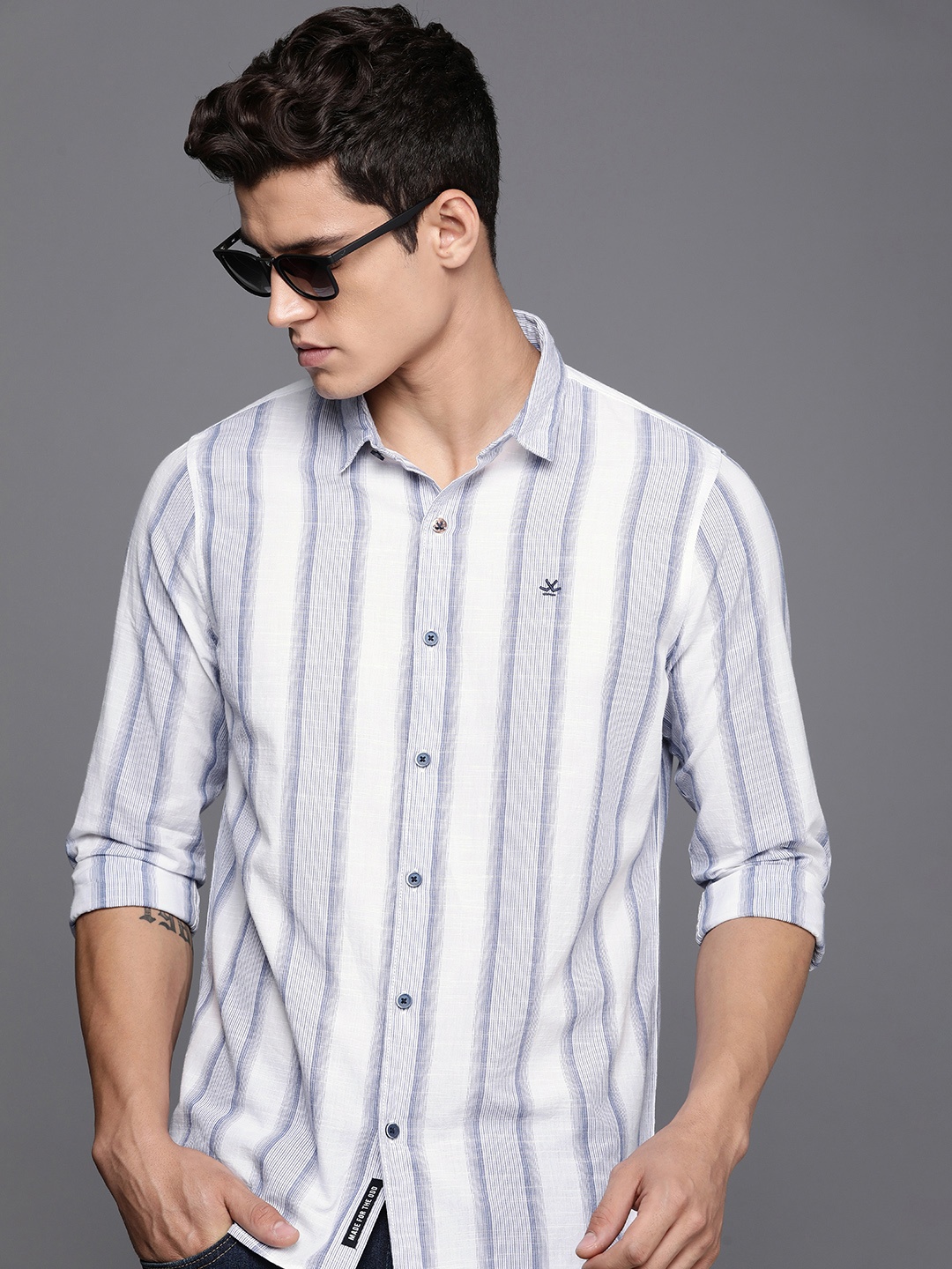 

WROGN Pure Cotton Slim Fit Striped Casual Shirt, Blue