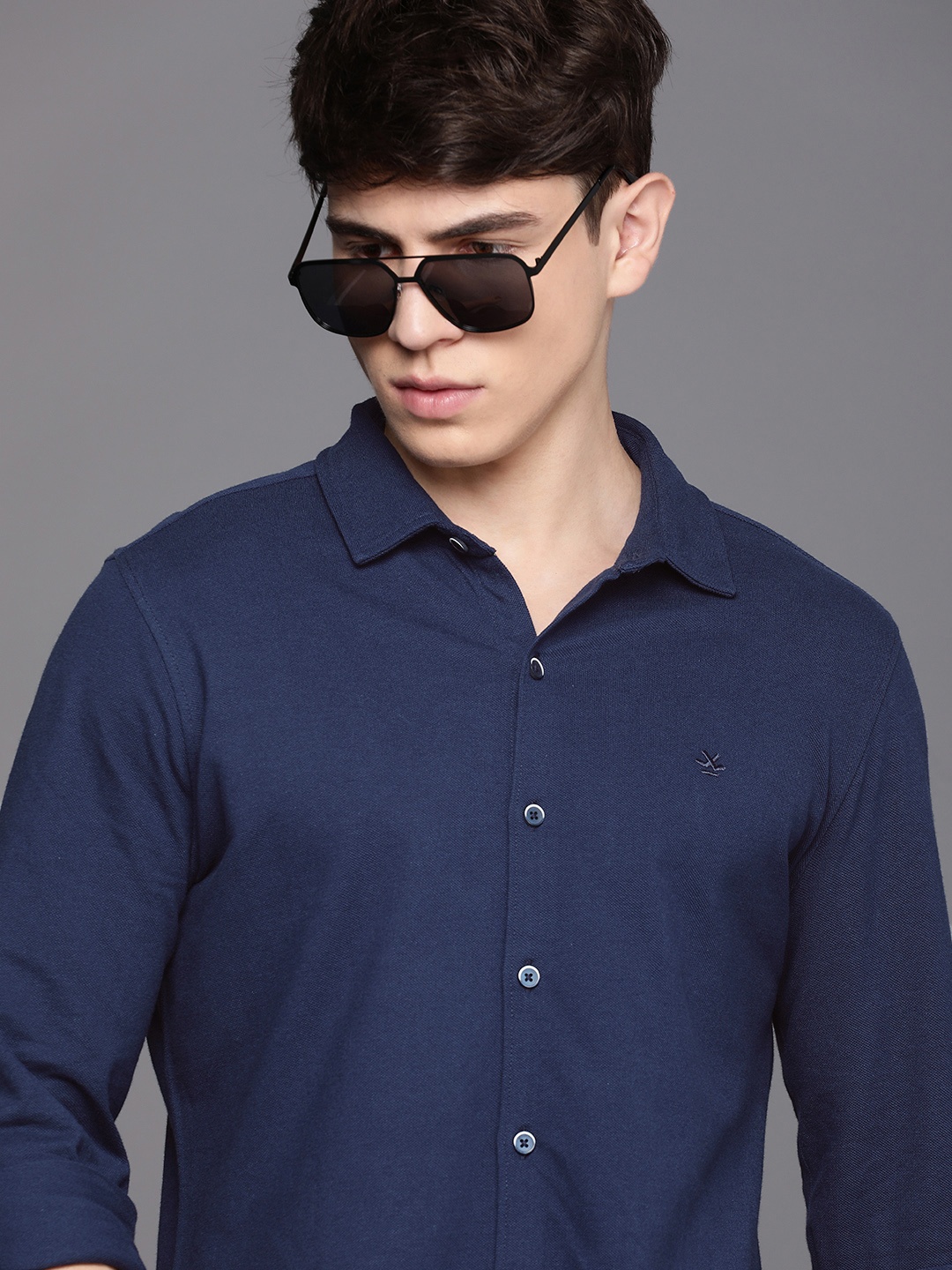 

WROGN Pure Cotton Slim Fit Casual Shirt, Navy blue