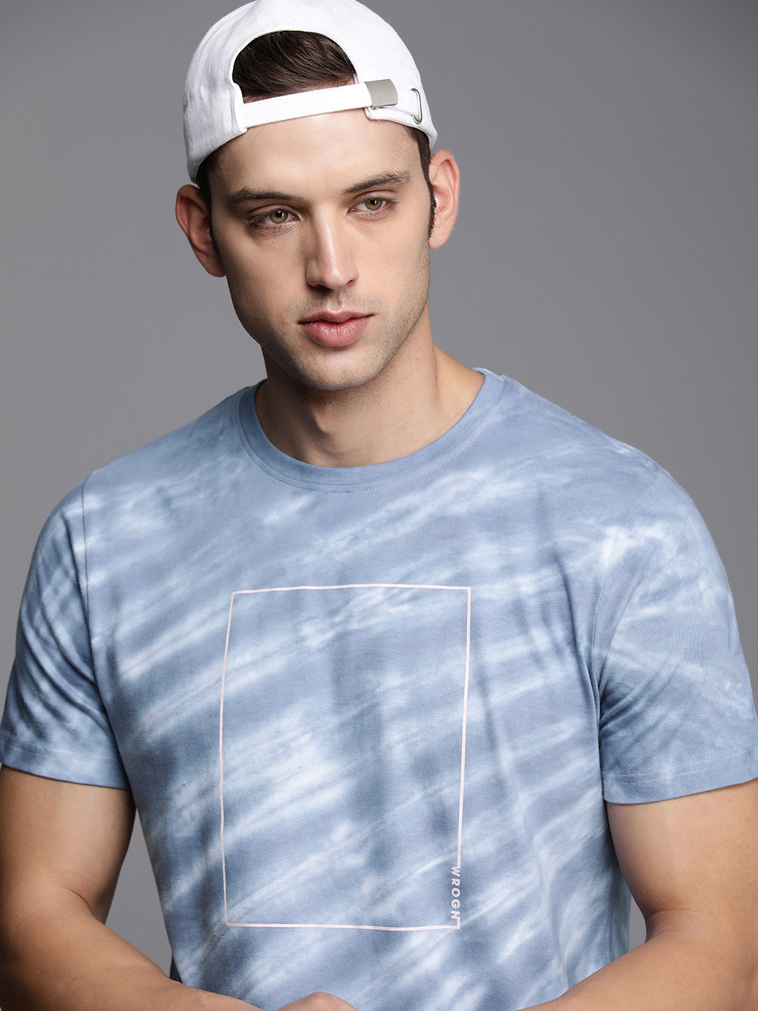 

WROGN Tie and Dye Pure Cotton Slim Fit T-shirt, Blue