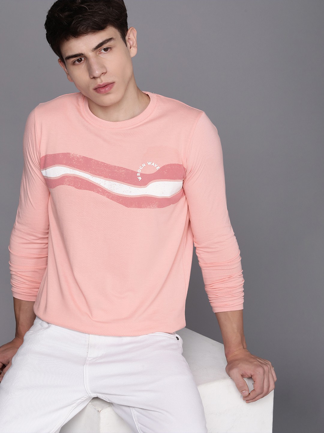 

WROGN Men Abstract Printed Round Neck Slim Fit T-shirt, Pink