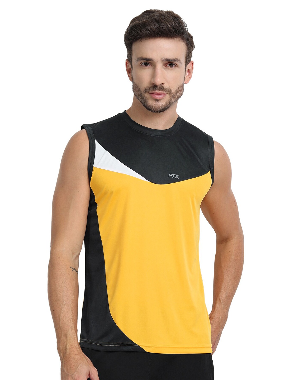 

FTX Men Colourblocked Sleeveless Dri-FIT T-shirt, Black