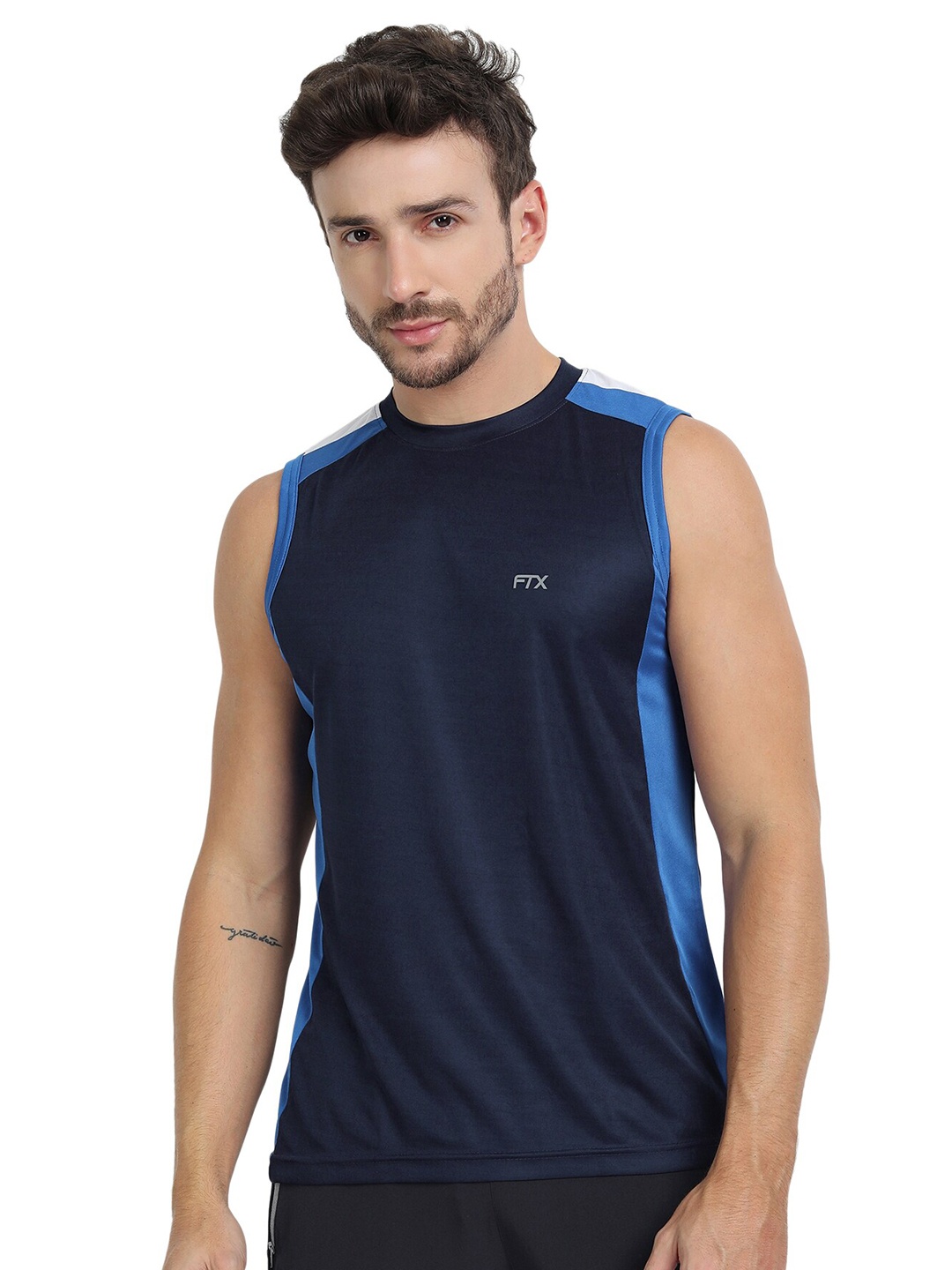 

FTX Dri-FIT Round Neck Sleeveless Sports T-shirt, Navy blue