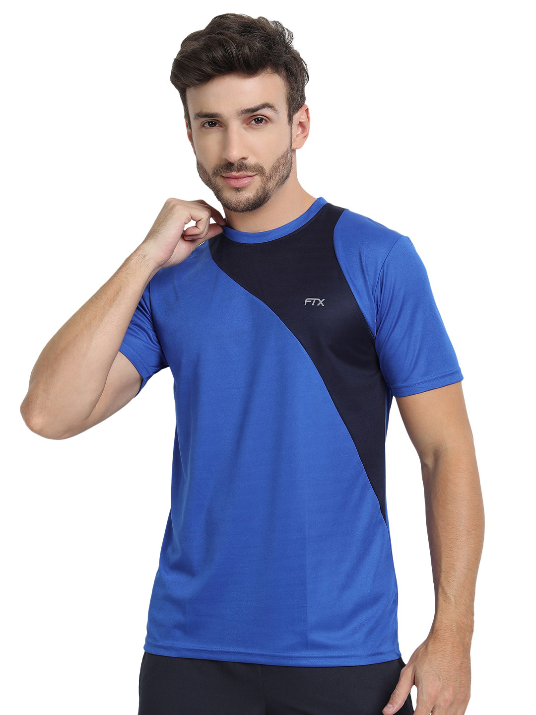 

FTX Men Colourblocked Round Neck T-shirt, Blue