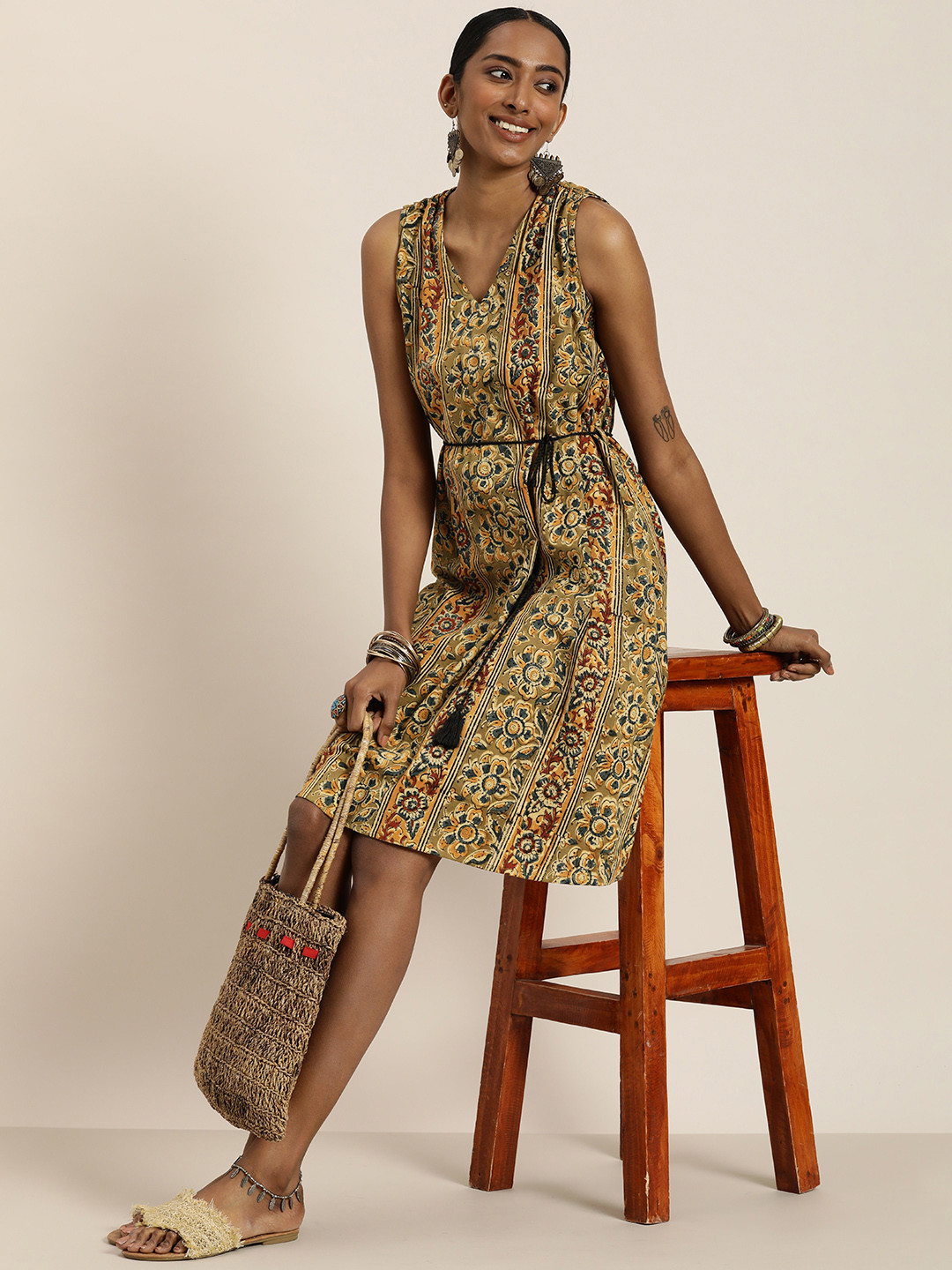 

Taavi V-Neck Sleeveless Floral Kalamkari A-Line Dress, Multi
