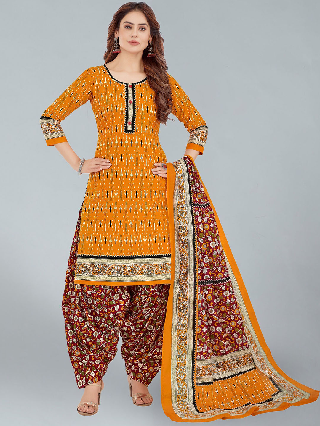 

Jevi Prints Ethnic Motifs Printed Pure Cotton Kurta with Patiala & Dupatta, Orange